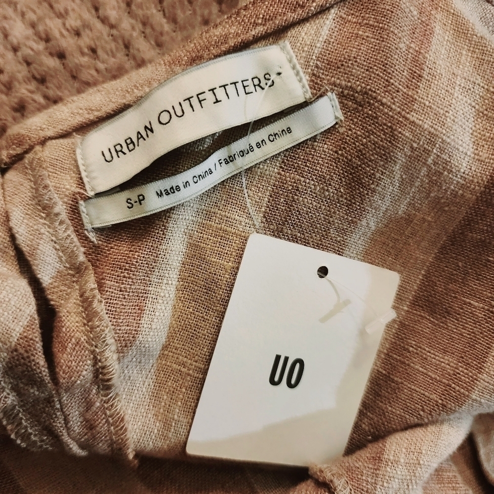 NWT Urban Outfitters Tan Chevron Romper Women's Small S Linen Cotton Blend New - Picture 5 of 7
